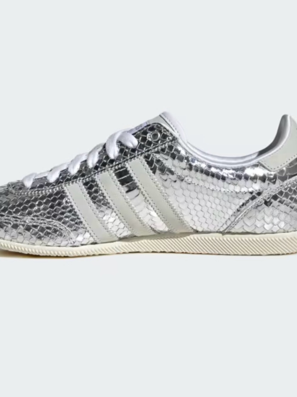 Adidas original JAPAN SHOES - women’s size 6.5